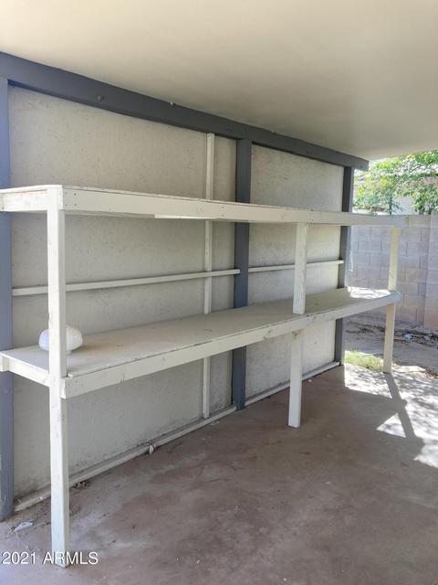 3207 N 64th Dr, Phoenix, AZ 85033 photo 6