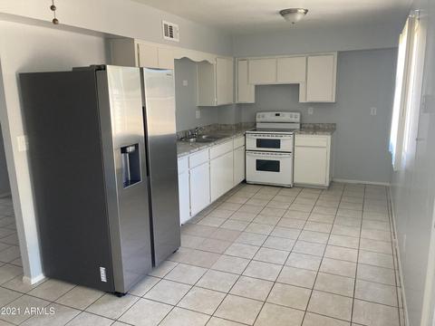 3207 N 64th Dr, Phoenix, AZ 85033 photo 7