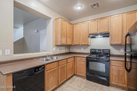 3884 E Santa Fe Ln, Gilbert, AZ 85297 photo 4