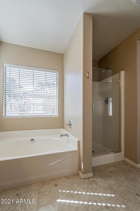 3884 E Santa Fe Ln, Gilbert, AZ 85297 photo 9