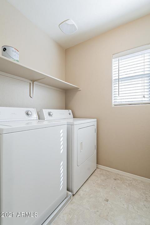 3884 E Santa Fe Ln, Gilbert, AZ 85297 photo 14