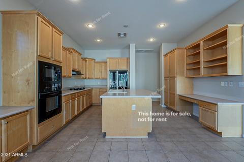 676 E Vermont Dr, Gilbert, AZ 85295 photo 4