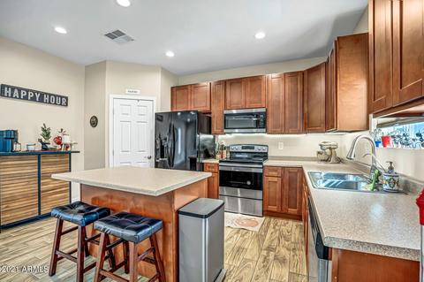 1029 E Odeum Ln, Phoenix, AZ 85040 photo 6