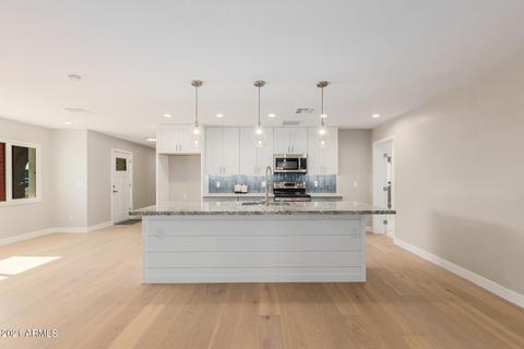 2820 E Cinnabar Ave, Phoenix, AZ 85028 photo 18