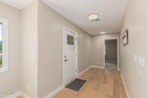 2820 E Cinnabar Ave, Phoenix, AZ 85028 photo 16