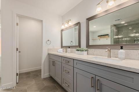 2820 E Cinnabar Ave, Phoenix, AZ 85028 photo 50