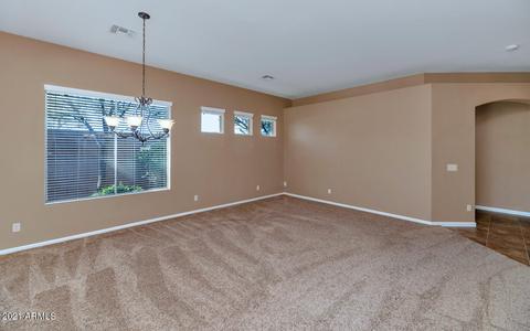 6887 S Pinehurst Dr, Gilbert, AZ 85298 photo 10