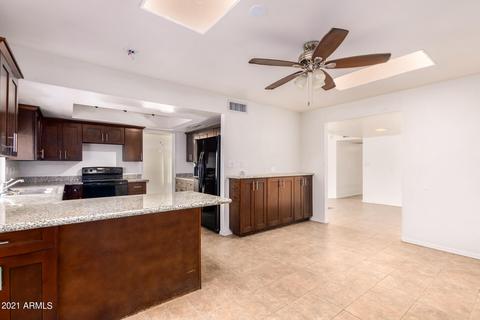 4137 W Crocus Dr, Phoenix, AZ 85053 photo 3
