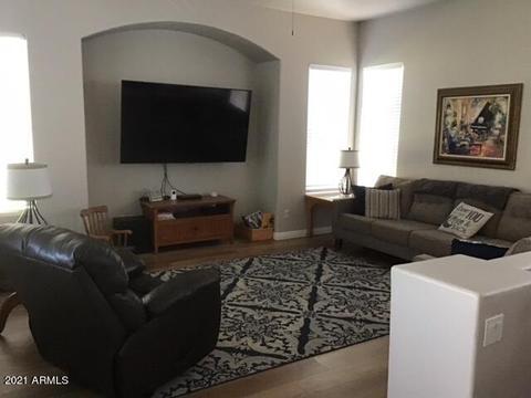 3484 E Parkview Dr, Gilbert, AZ 85295 photo 5