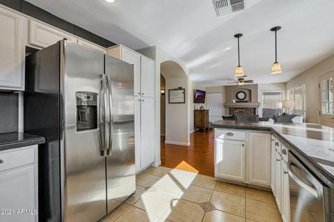 1679 E Aspen Way, Gilbert, AZ 85234 photo 7