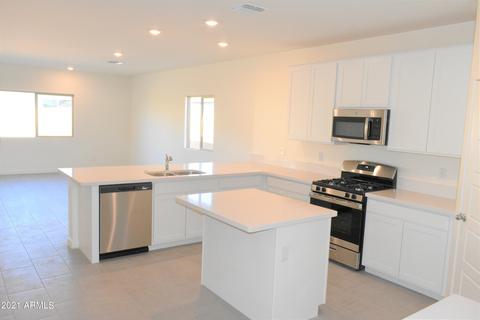 724 E Ruby Dr, Casa Grande, AZ 85122 photo 3