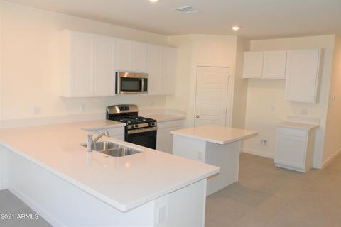 724 E Ruby Dr, Casa Grande, AZ 85122 photo 4