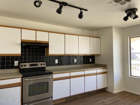 3575 S San Benito Dr, Gilbert, AZ 85297 photo 2