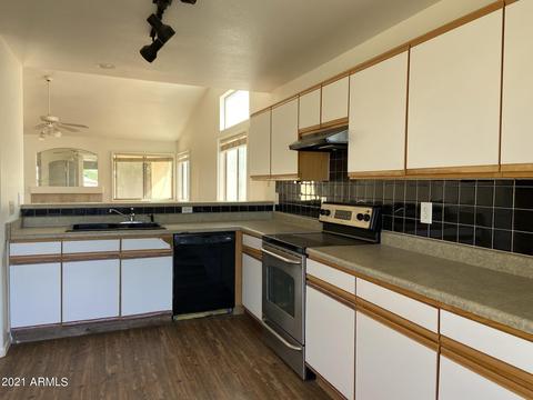 3575 S San Benito Dr, Gilbert, AZ 85297 photo 4