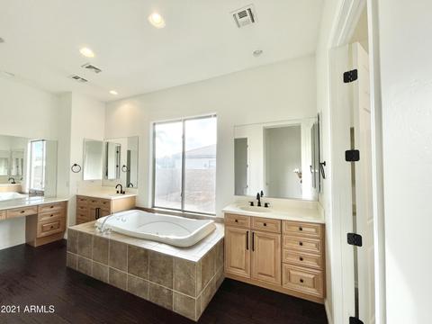 2930 E Lowell Ave, Gilbert, AZ 85295 photo 7