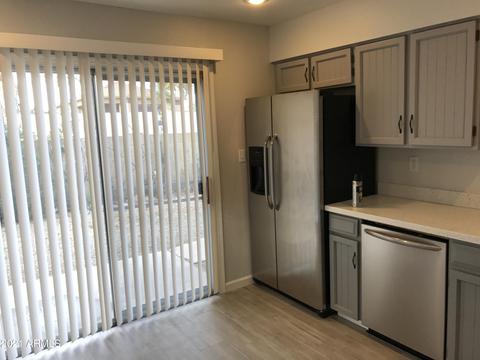 1422 E Palmdale Dr, Tempe, AZ 85282 photo 5