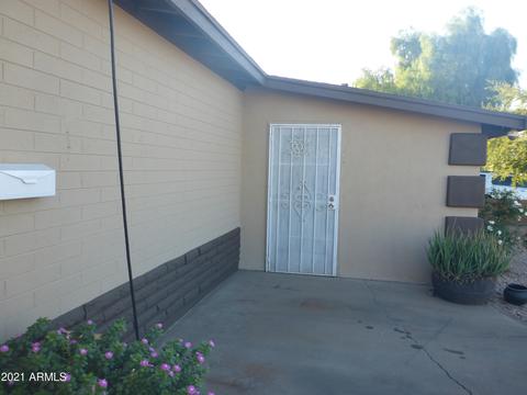 7521 W Mitchell Dr, Phoenix, AZ 85033 photo 2
