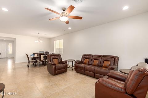 2674 E Cherry Hill Dr E, Gilbert, AZ 85298 photo 2