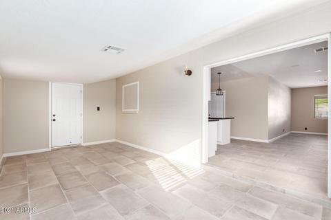 8822 N 17th Dr, Phoenix, AZ 85021 photo 7