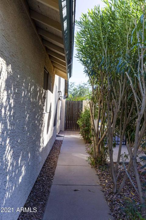 809 E Sack Dr, Phoenix, AZ 85024 photo 21