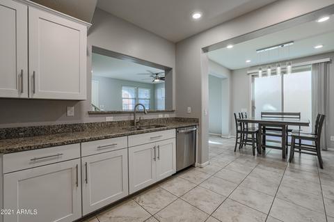 3718 E Trinity Ln, Chandler, AZ 85286 photo 13