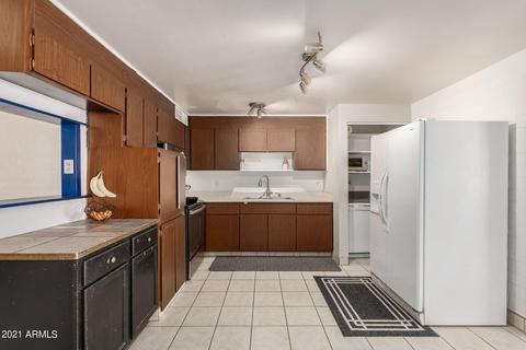3636 E Ludlow Dr, Phoenix, AZ 85032 photo 2