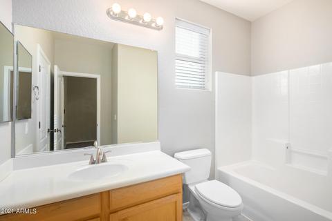 3632 E Sebastian Ln, Gilbert, AZ 85297 photo 7