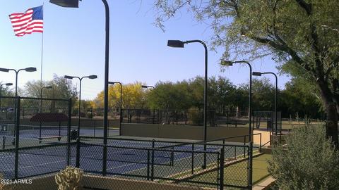 3667 E Crest Ln, Phoenix, AZ 85050 photo 25