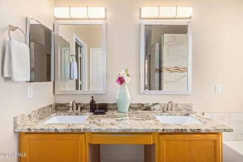 204 E Spur Ave, Gilbert, AZ 85296 photo 30