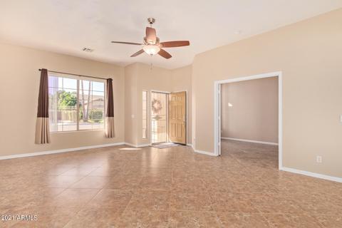 204 E Spur Ave, Gilbert, AZ 85296 photo 3