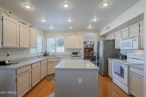 1444 Encinas Ave, Gilbert, AZ 85234 photo 22