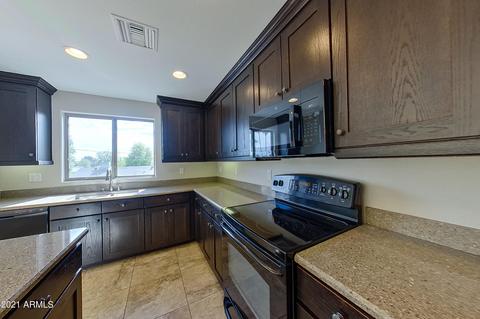 815 E Rose Ln #113, Phoenix, AZ 85014 photo 9