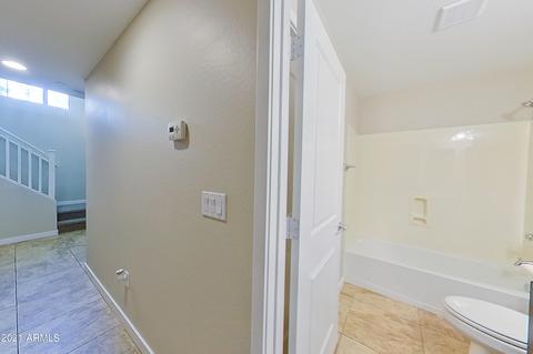 815 E Rose Ln #113, Phoenix, AZ 85014 photo 30