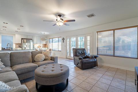 1641 E Laurel Ave, Gilbert, AZ 85234 photo 9
