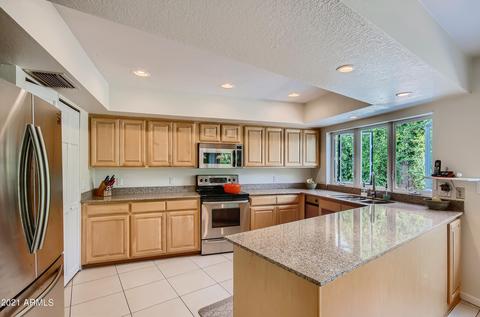 30 E Bishop Dr, Tempe, AZ 85282 photo 8