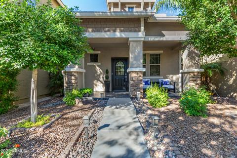 4380 E Selena Dr, Phoenix, AZ 85050 photo 1