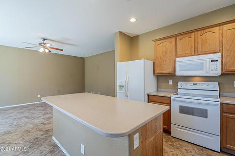 3878 S Dew Drop Ln, Gilbert, AZ 85297 photo 5