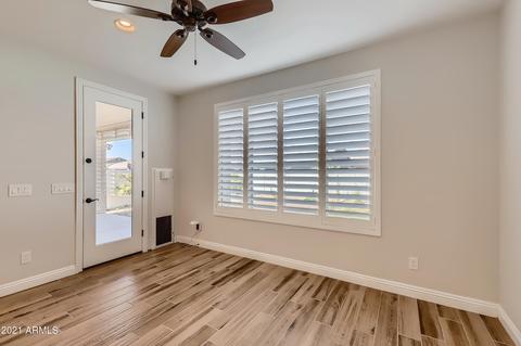 2516 E Nancy Ln, Phoenix, AZ 85042 photo 8