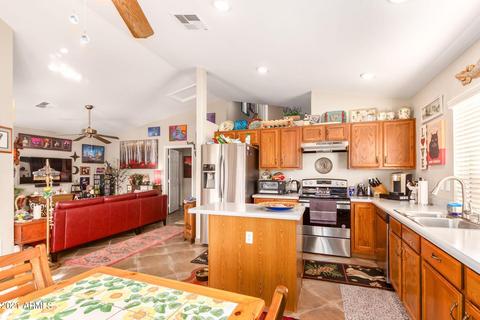 1413 E Cathedral Rock Dr, Phoenix, AZ 85048 photo 2