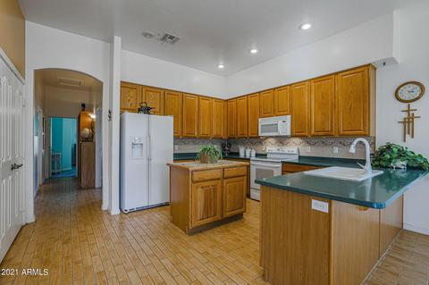 9565 E Princess Dr, Mesa, AZ 85207 photo 4