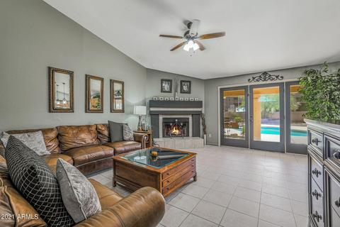 3211 E Cedarwood Ln, Phoenix, AZ 85048 photo 7