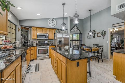 3211 E Cedarwood Ln, Phoenix, AZ 85048 photo 3