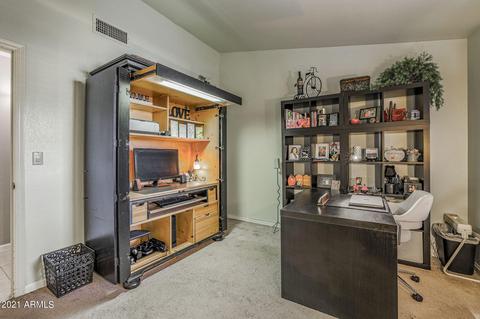 3211 E Cedarwood Ln, Phoenix, AZ 85048 photo 11
