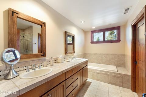 1698 E Solitude Ct, Flagstaff, AZ 86005 photo 18