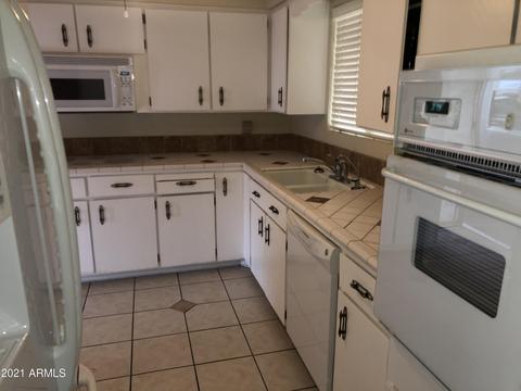 6746 Ellis St, Mesa, AZ 85205 photo 2