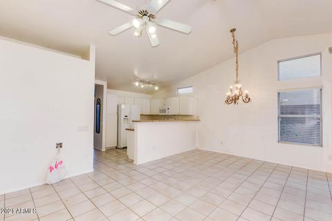 3219 E Wickieup Ln, Phoenix, AZ 85050 photo 6