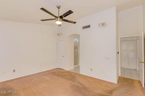 3219 E Wickieup Ln, Phoenix, AZ 85050 photo 14