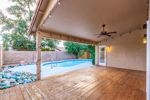 3219 E Wickieup Ln, Phoenix, AZ 85050 photo 23
