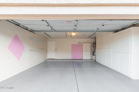 3219 E Wickieup Ln, Phoenix, AZ 85050 photo 22