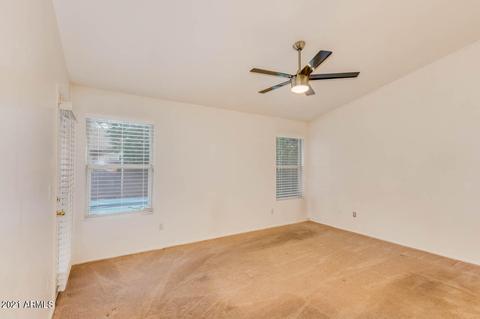 3219 E Wickieup Ln, Phoenix, AZ 85050 photo 13